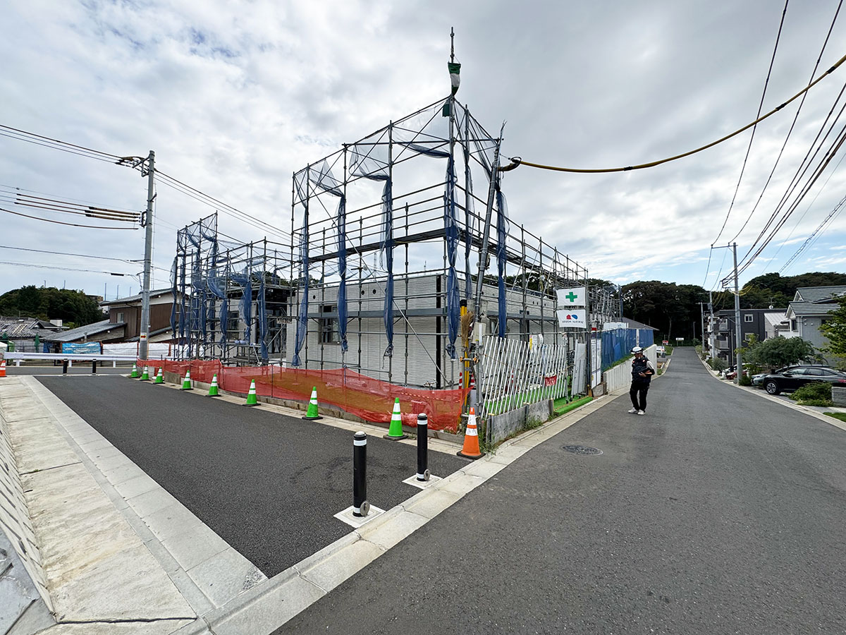 船橋市飯山満駅徒歩3分にある建築中の有料老人ホーム